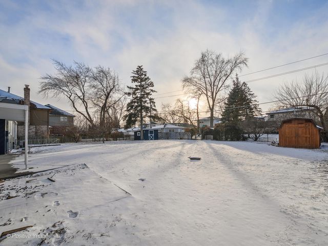 10630 S Keeler Avenue, Oak Lawn, IL 60453