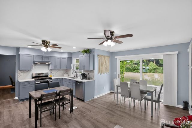 62 Macafee Road, Franklin Twsp, NJ 08873