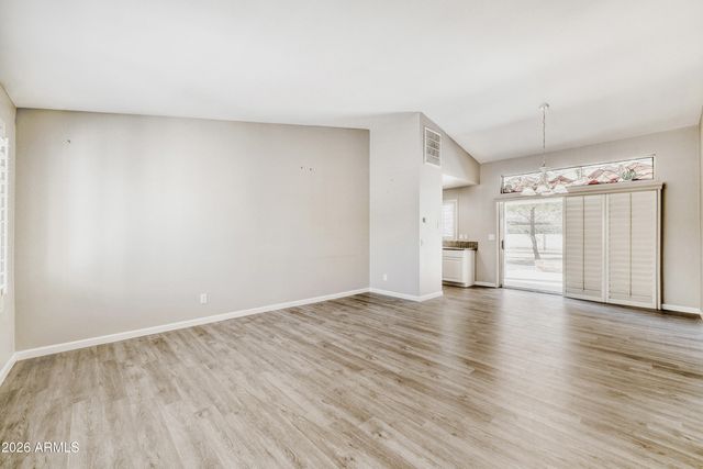 24810 S FOXGLENN Drive, Sun Lakes, AZ 85248