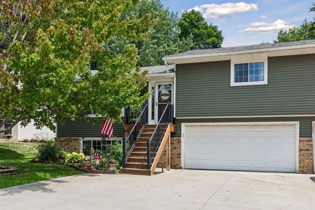 17540 Ionia Path, Lakeville, MN 55044 — exterior