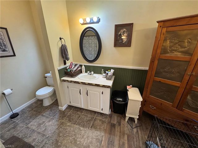 1040 Breezeway Drive, King, NC 27021