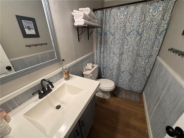 1040 Breezeway Drive, King, NC 27021