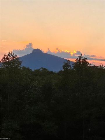 1040 Breezeway Drive, King, NC 27021