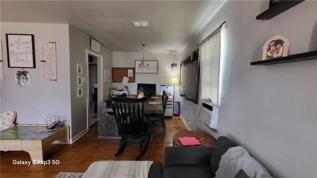 4221 Lowman St, Corpus Christi, TX 78411