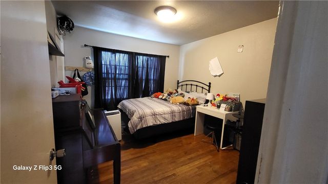 4221 Lowman St, Corpus Christi, TX 78411