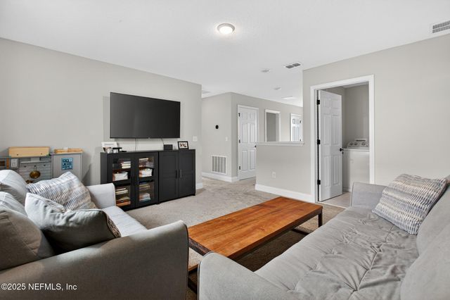 13659 HOLSINGER Boulevard, Jacksonville, FL 32256