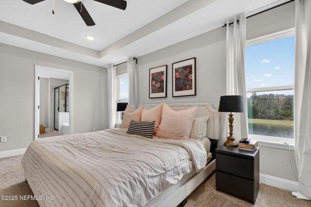 13659 HOLSINGER Boulevard, Jacksonville, FL 32256