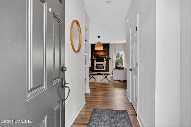 13659 HOLSINGER Boulevard, Jacksonville, FL 32256