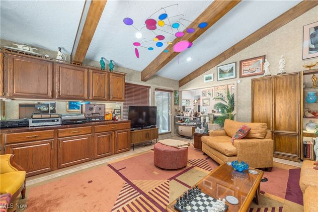 2660 Ramsay Road, Beachwood, OH 44122