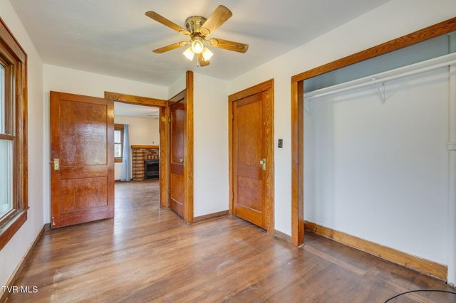 104 Pond Springs Road, Kingsport, TN 37664