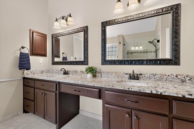 7009 Sendero Road NW, Albuquerque, NM 87114