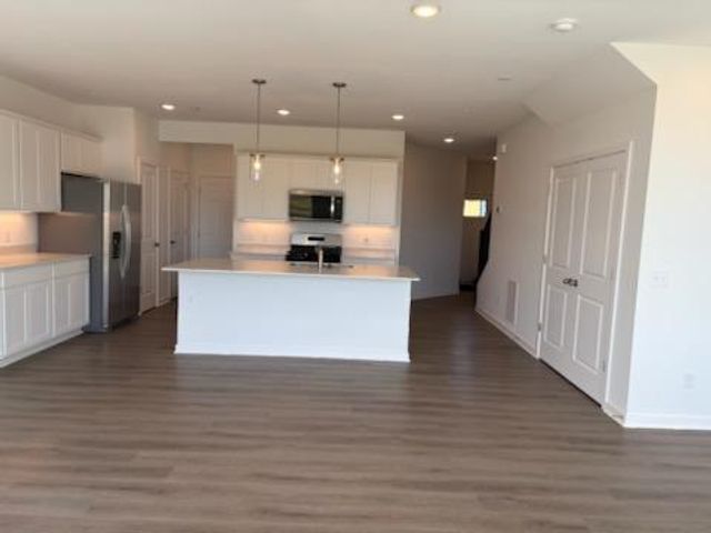 6279 Ivywood Avenue S, Cottage Grove, MN 55016