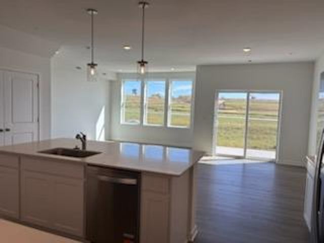 6279 Ivywood Avenue S, Cottage Grove, MN 55016