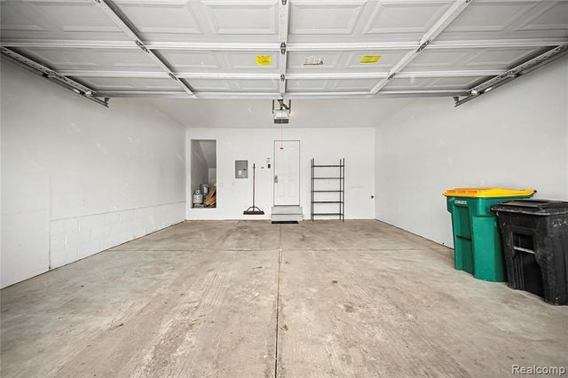 3157 Johanna Ware, Wixom, MI 48393