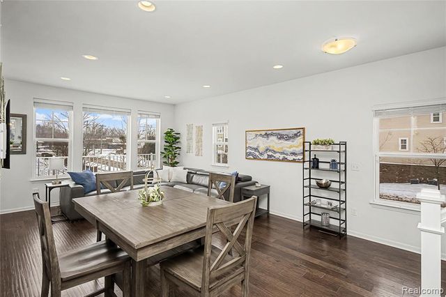 3157 Johanna Ware, Wixom, MI 48393