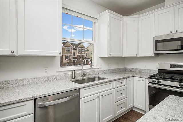 3157 Johanna Ware, Wixom, MI 48393