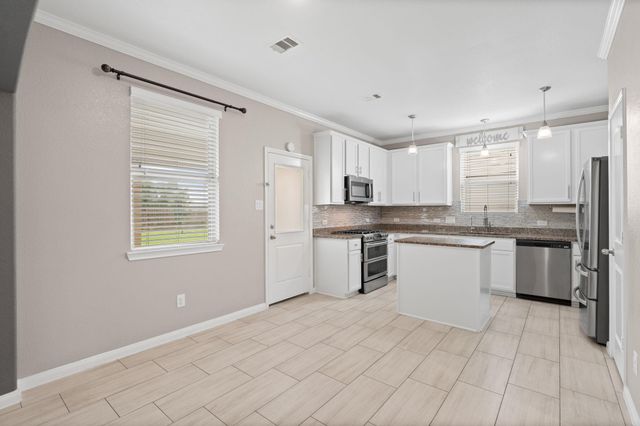 12515 Silverwood Springs Place, Houston, TX 77014