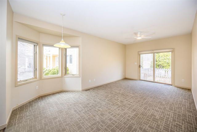 424 Little Lake Drive 26, Ann Arbor, MI 48103