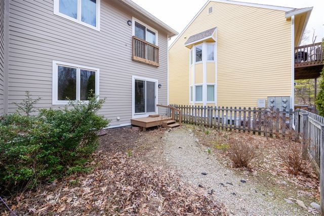 424 Little Lake Drive 26, Ann Arbor, MI 48103