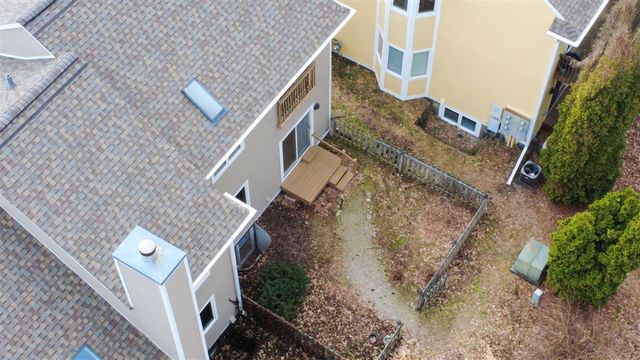 424 Little Lake Drive 26, Ann Arbor, MI 48103