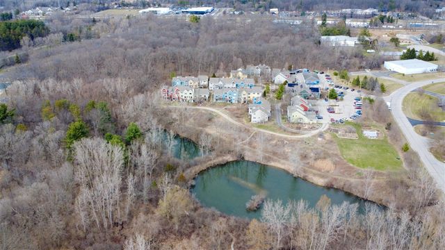 424 Little Lake Drive 26, Ann Arbor, MI 48103