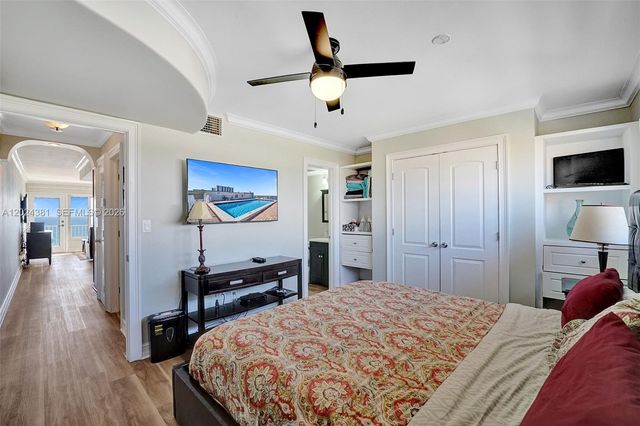 300 Oregon St 503, Hollywood, FL 33019