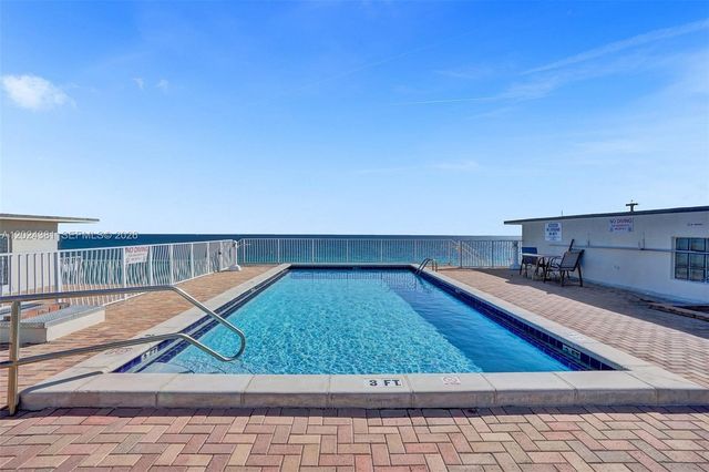 300 Oregon St 503, Hollywood, FL 33019