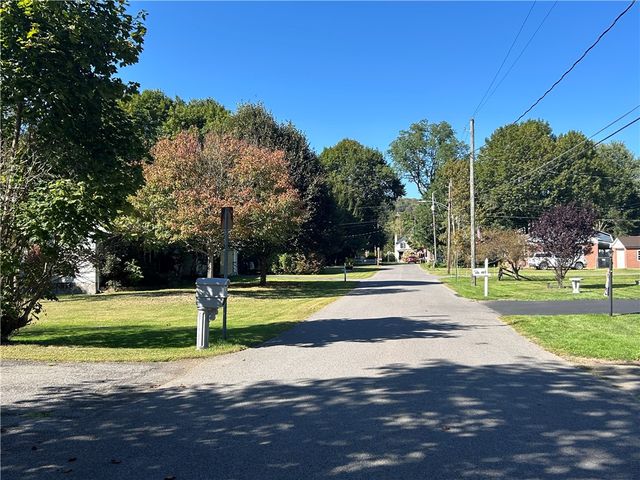 17 Hopkins Street, Unadilla, NY 13849