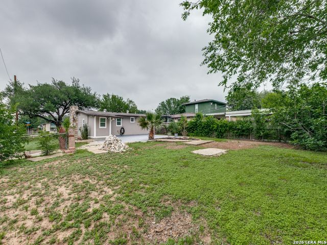 9203 Brink Ln, San Antonio, TX 78221