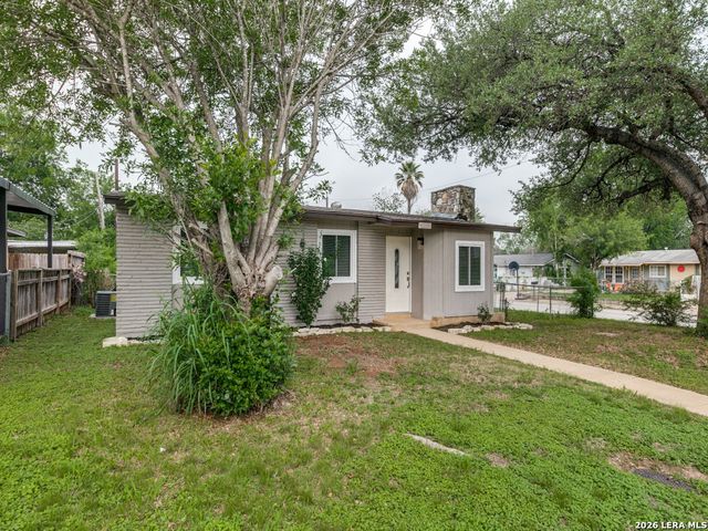 9203 Brink Ln, San Antonio, TX 78221