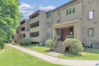 166 Towne House Road 166, Hamden, CT 06514