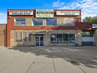 4606 W CERMAK Road, Cicero, IL 60804