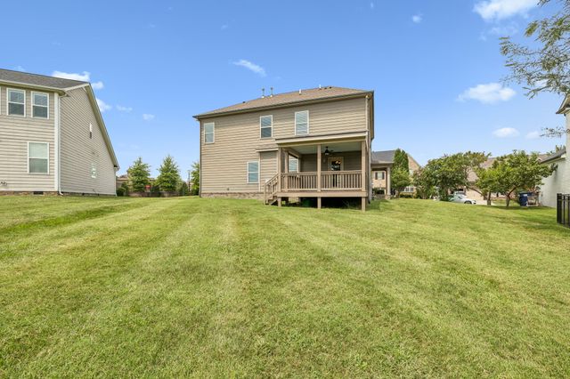 2012 Devonwood Ln, Thompsons Station, TN 37179