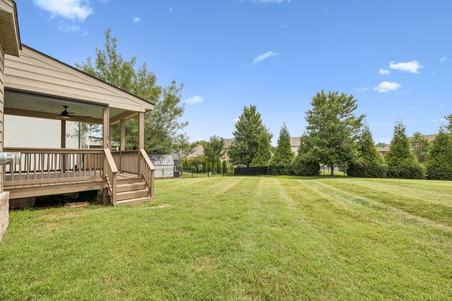 2012 Devonwood Ln, Thompsons Station, TN 37179