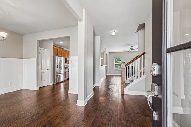 2012 Devonwood Ln, Thompsons Station, TN 37179