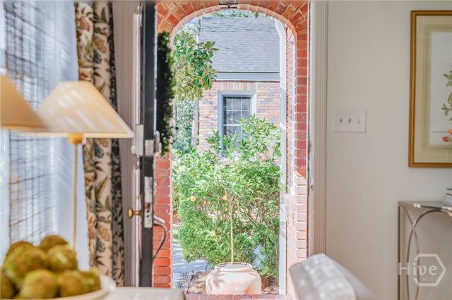 520 E 53rd Street, Savannah, GA 31405