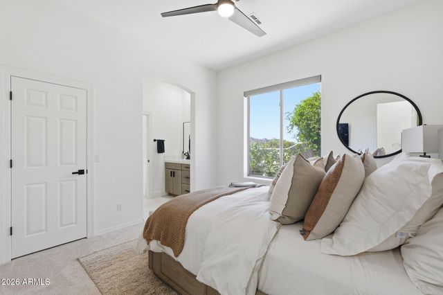 11269 E CIMARRON Drive, Scottsdale, AZ 85262