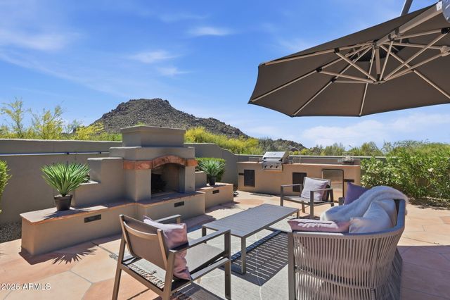 11269 E CIMARRON Drive, Scottsdale, AZ 85262