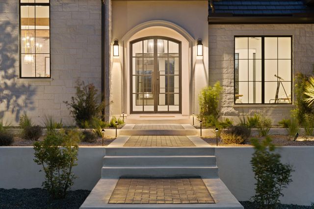 1562 Canyon Crossing View, Dripping Springs, TX 78620