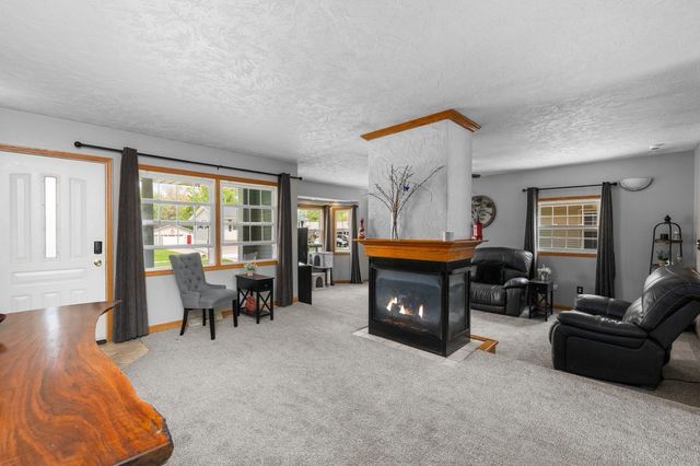 1418 19th Avenue, Silvis, IL 61282
