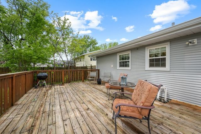 1418 19th Avenue, Silvis, IL 61282