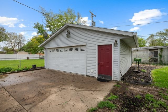 1418 19th Avenue, Silvis, IL 61282