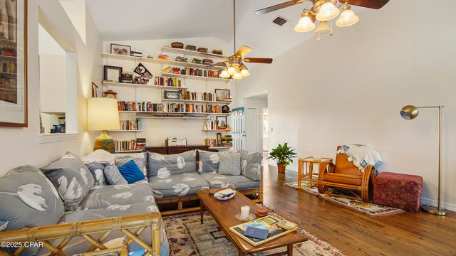 3431 Cherry Ridge Road, Lynn Haven, FL 32444