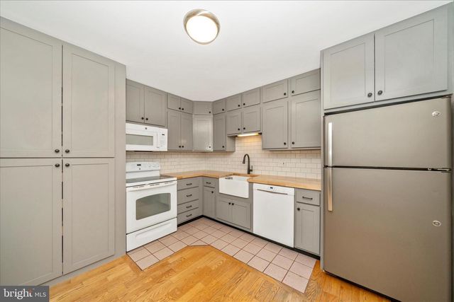 11023 HORSESHOE DR, Frederick, MD 21701