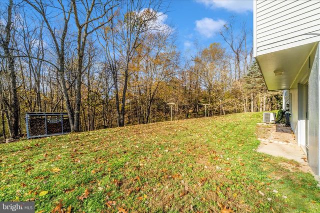 11023 HORSESHOE DR, Frederick, MD 21701