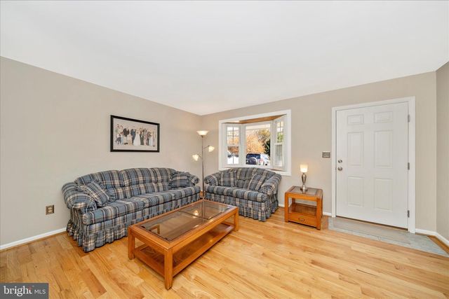 11023 HORSESHOE DR, Frederick, MD 21701