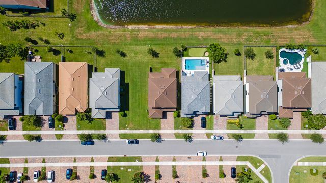 8196 Cinch Way, Lake Worth, FL 33467