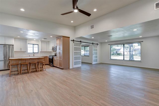 5655 Wigton Drive, Houston, TX 77096