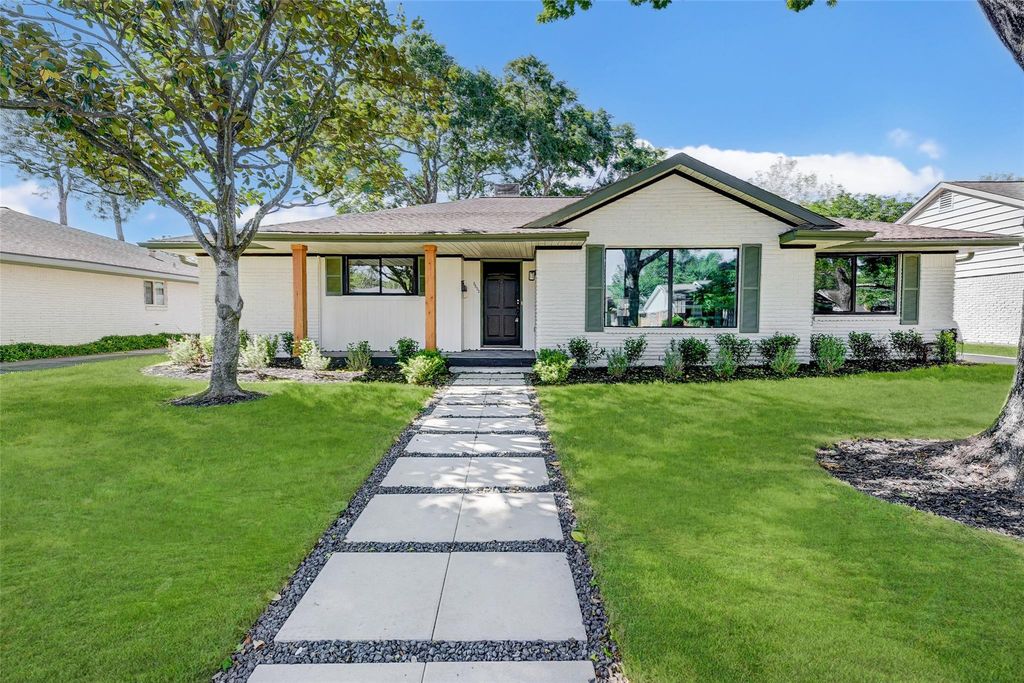 5655 Wigton Drive, Houston, TX 77096