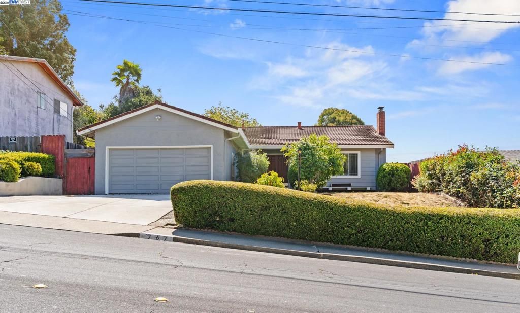 767 Marlesta Rd, Pinole, CA 94564